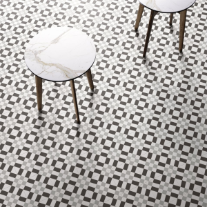 PATCHWORK B&W 02 20X20