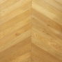 Parquet contrecollé Chêne en Point de Hongrie, Brossé, Vernis Naturel, Finition Urbino, Choix Abcd 10-3x90x550mm