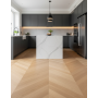 Parquet contrecollé Chêne Chevron Hongrois LIGHT, Fumé, Brossé, Vernis, Finition Assisi, Choix Abcd 10-3x90x550mm