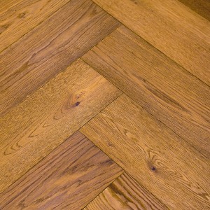 Parquet contrecollé Chêne, Épi 90°, Brossé, Huilé Noyer, Choix ABC, 15-4x190x940