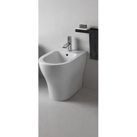 SANITAIRES CIELO ENJOY BIDET AU SOL FILO MUR